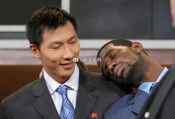 kaiyun管理-易建联真的混不下NBA吗？5年换4队后才发现，答案可能让人意外|布鲁克林篮网队|球员|联盟|篮网|环境_新浪体育_新浪新闻